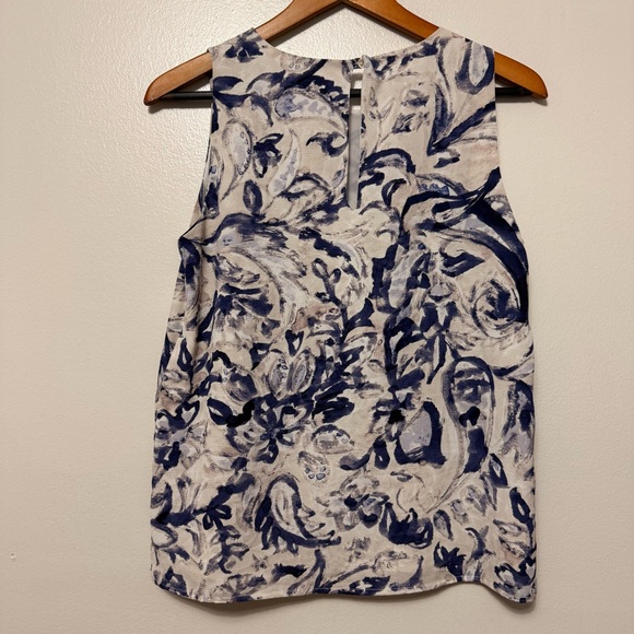 C&E Sleeveless Abstract Artsy Floral Blouse Top Women's Small Keyhole Career - Picture 3 of 10